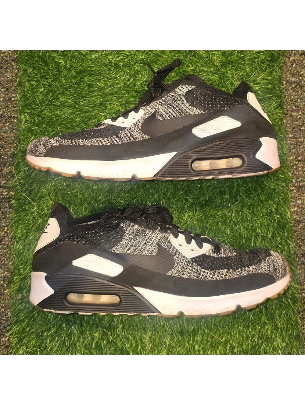 Nike Air Max 90 Ultra 2.0 Flyknit Men's Size 11 Runnng Shoes Black White